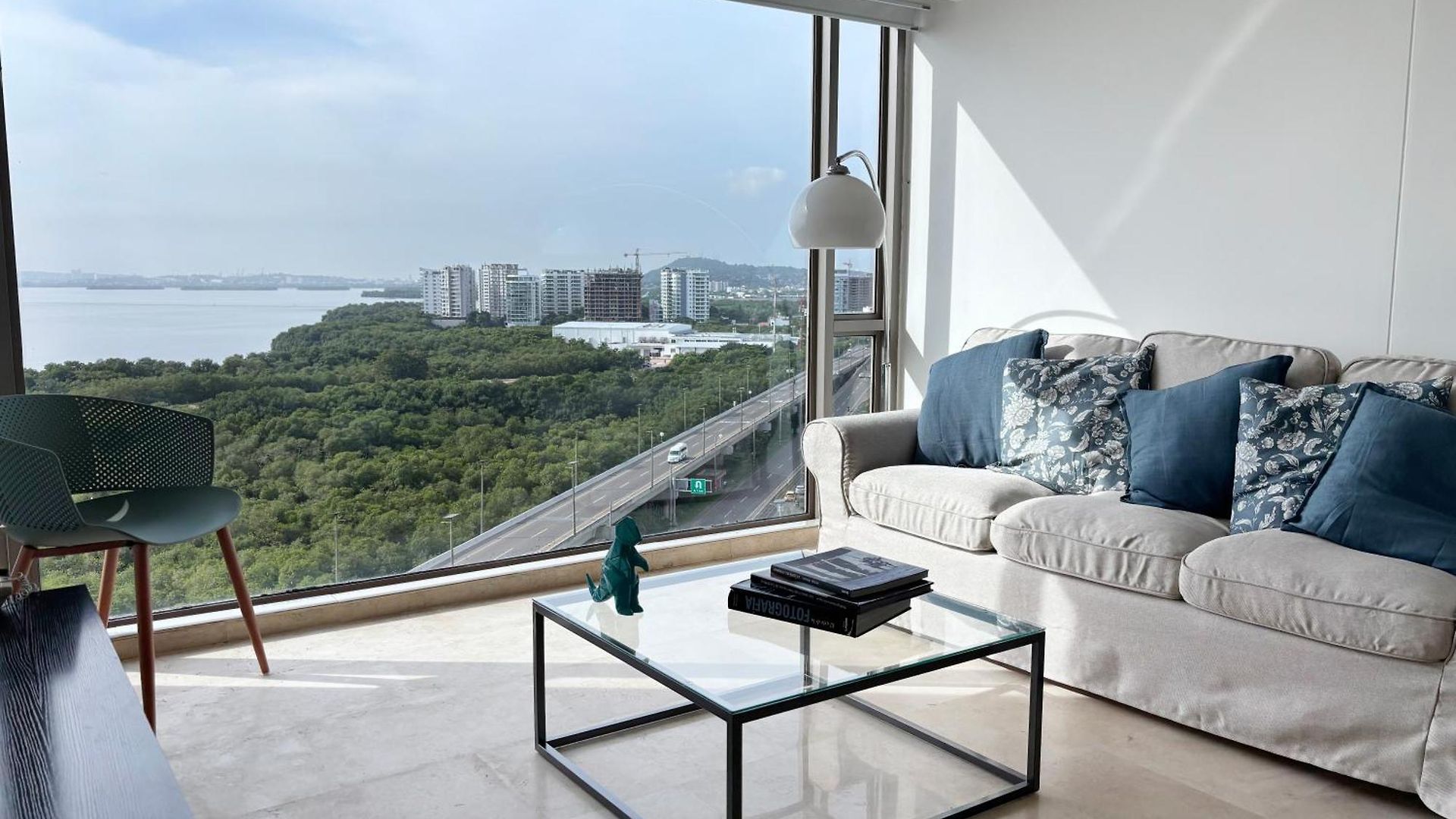 Apartamento Beachfront At Radisson