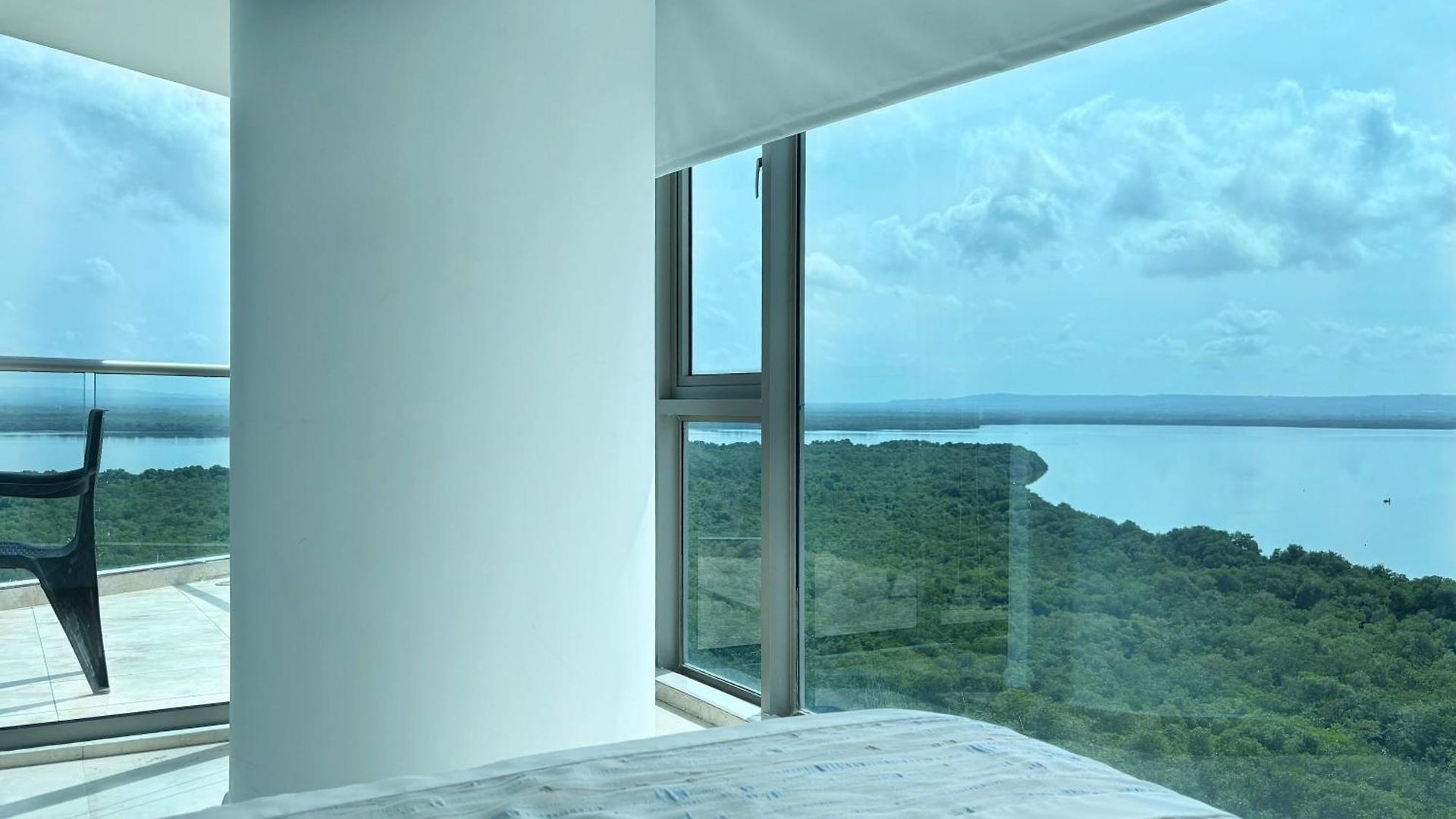 Beachfront At Radisson *