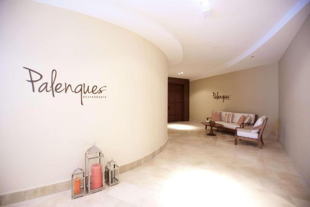 Apartamento Beachfront At Radisson *