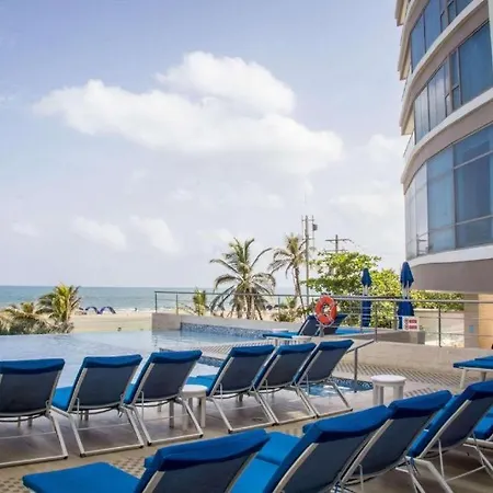 Beachfront At Radisson * Cartagena